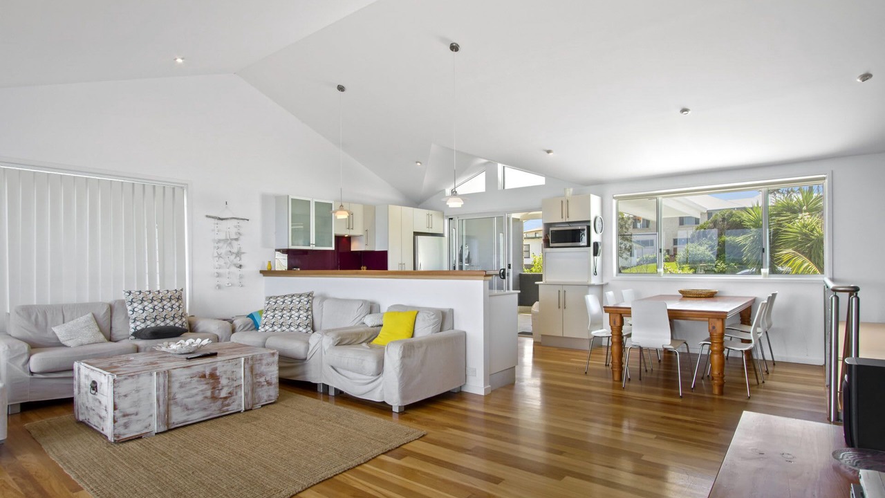 Photo of Livingroom in Manyana