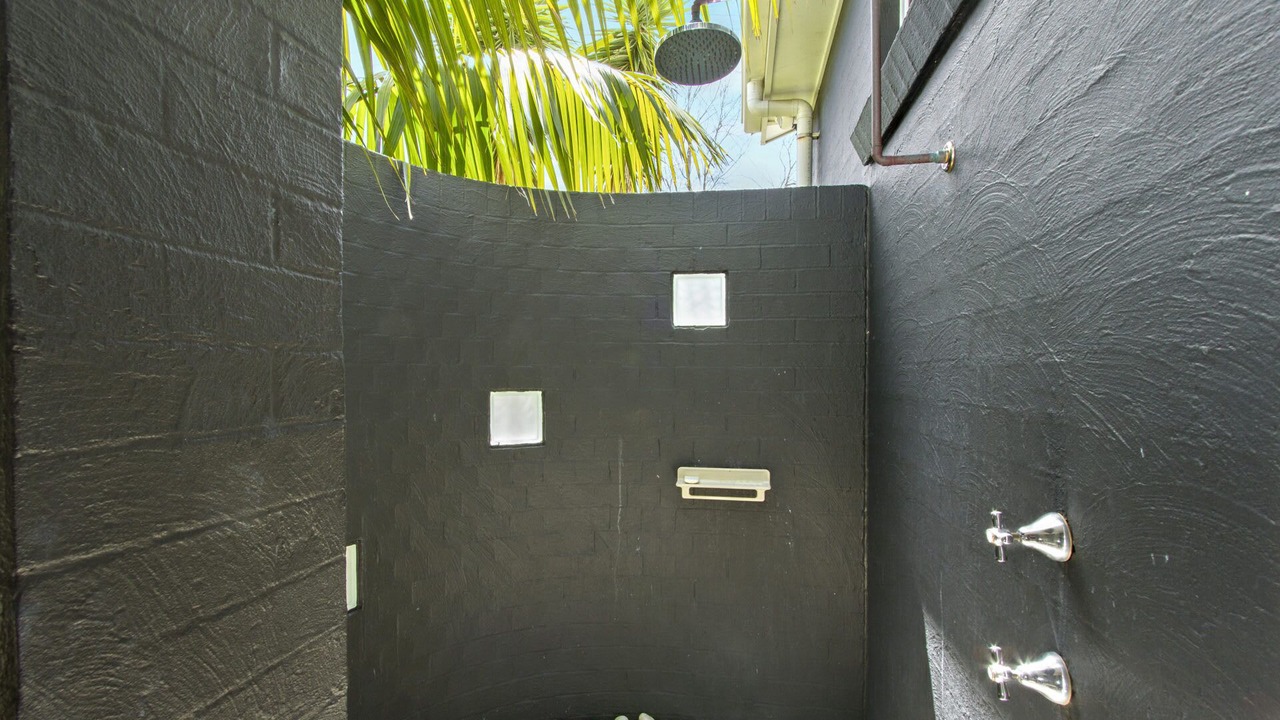 Photo of Outdoor in Manyana