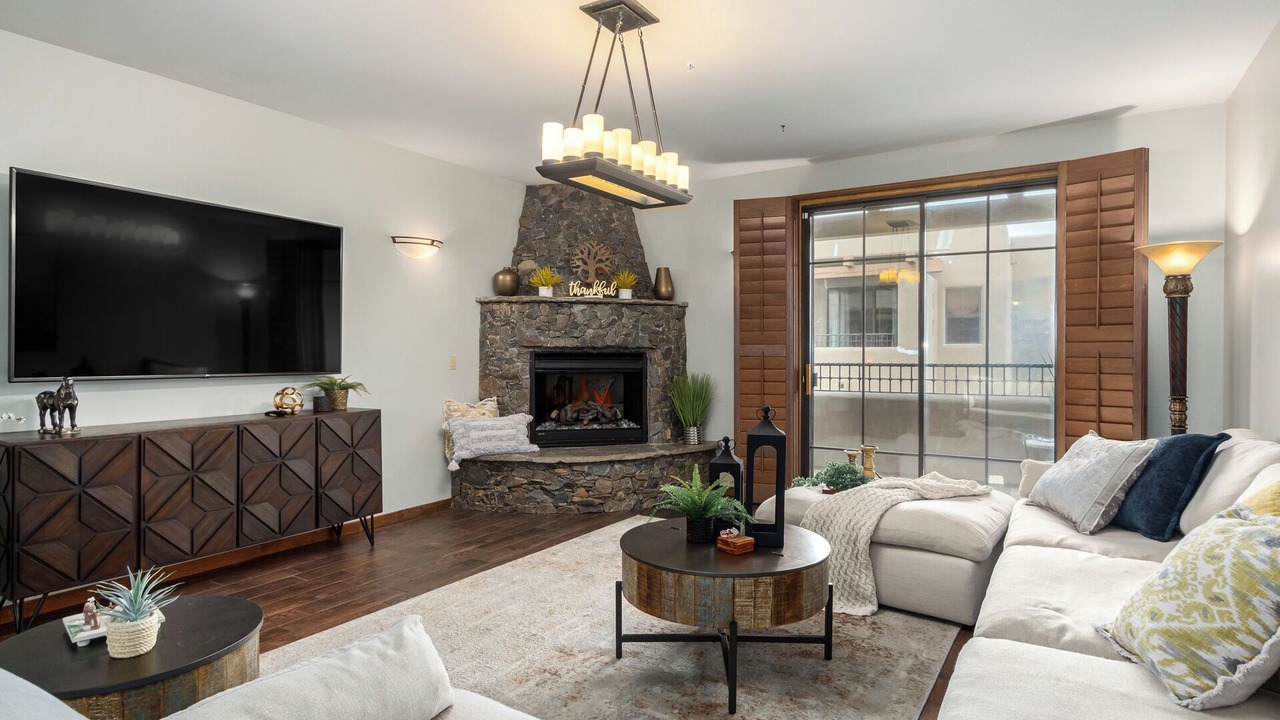 Photo of Livingroom in Carefree