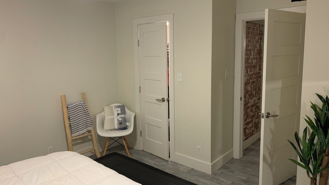 Photo of Bedroom in South River City