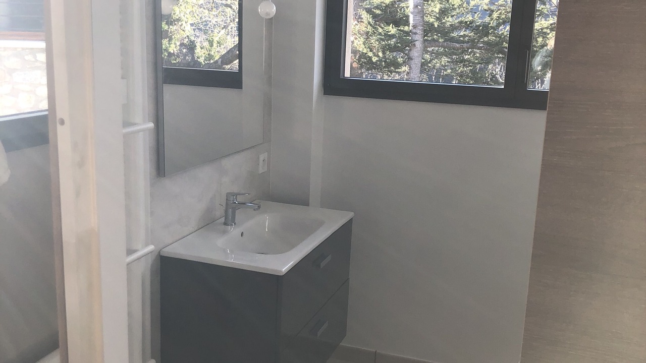 Photo of Bathroom in Serralongue