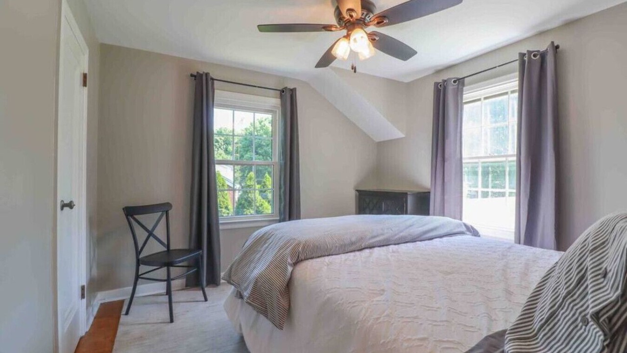 Photo of Bedroom in Champaign