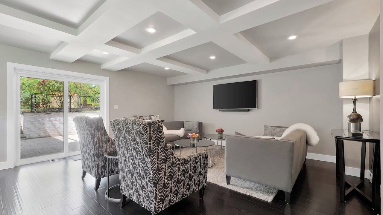 Photo of Livingroom in Champaign