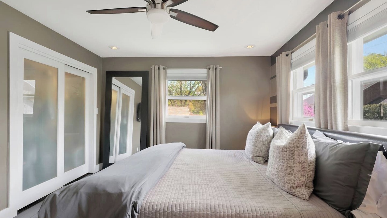 Photo of Bedroom in Champaign