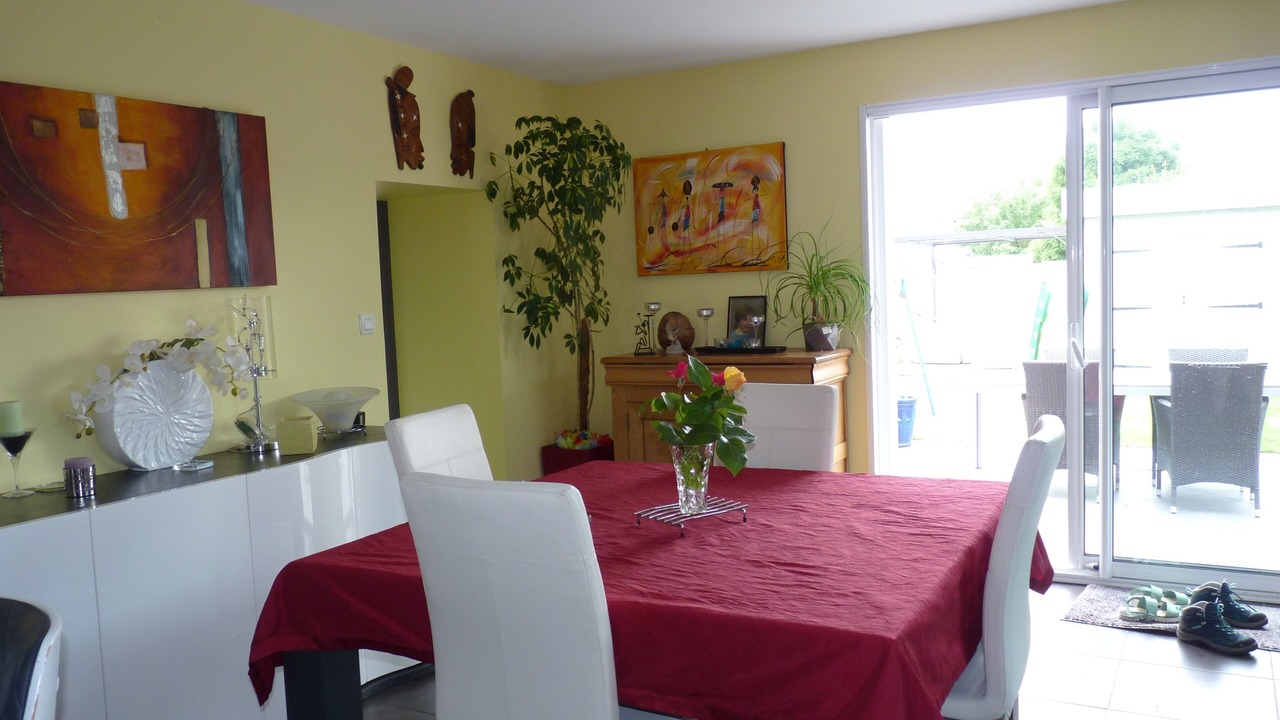 Photo of Others in Pabu