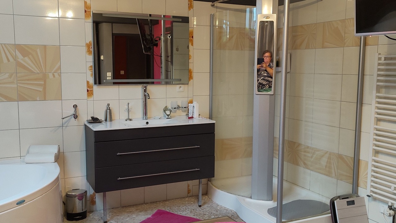 Photo of Bathroom in Pabu