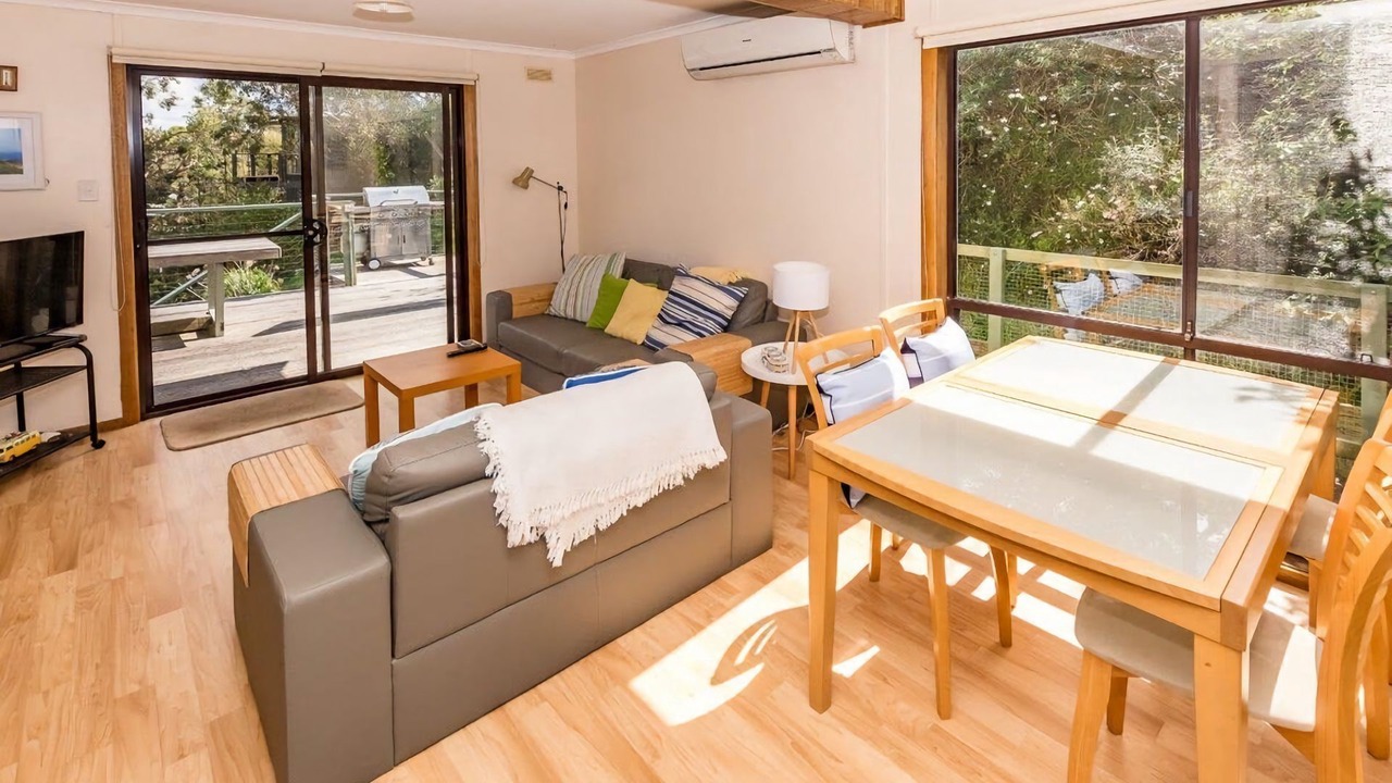 Photo of Livingroom in Sandy Point