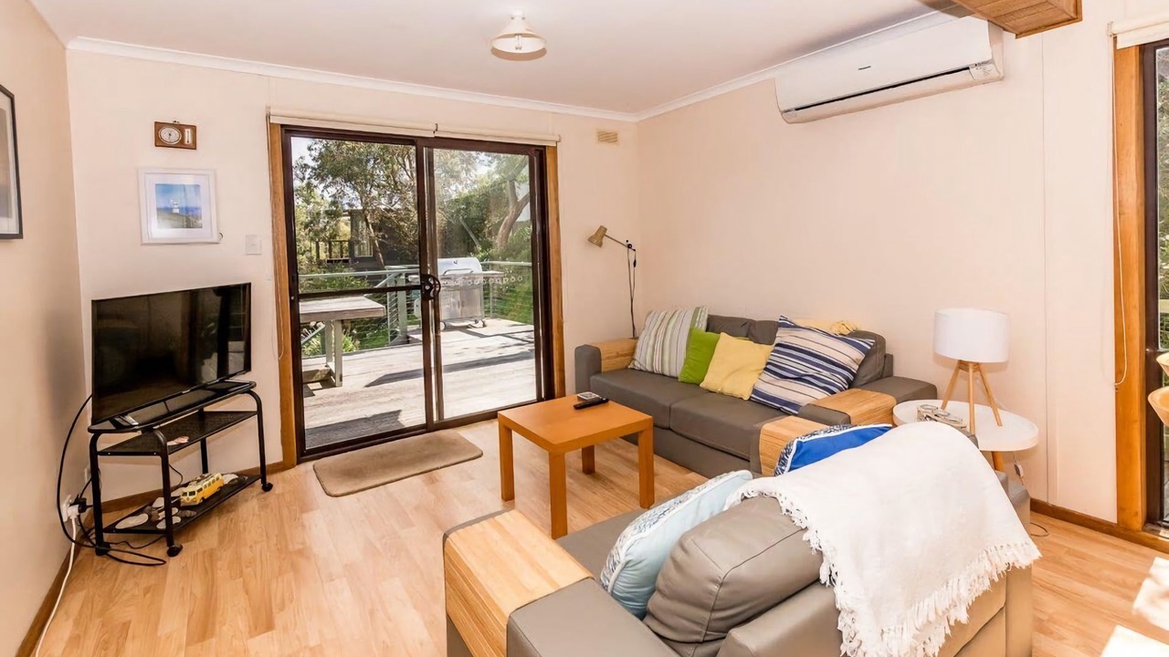 Photo of Livingroom in Sandy Point