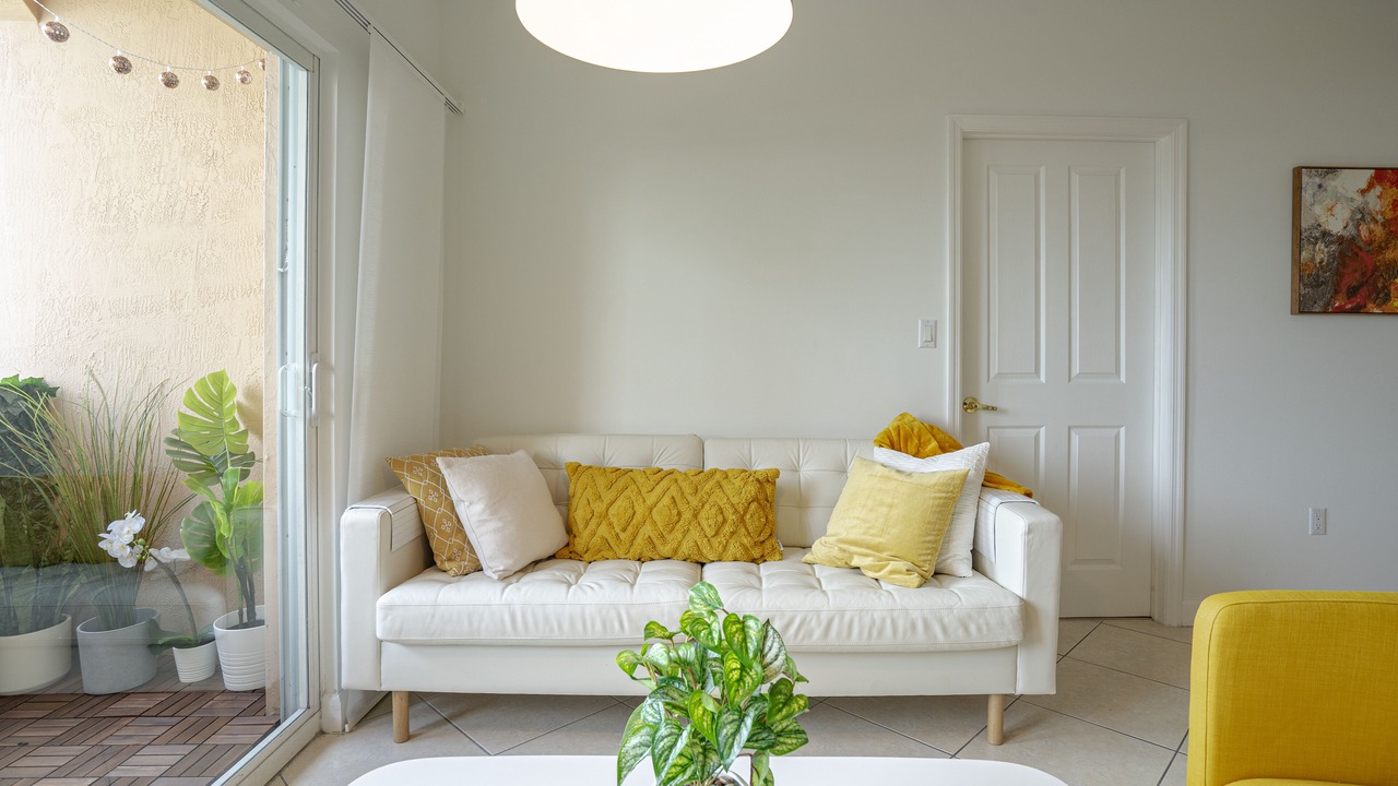 Photo of Livingroom in Coral Way