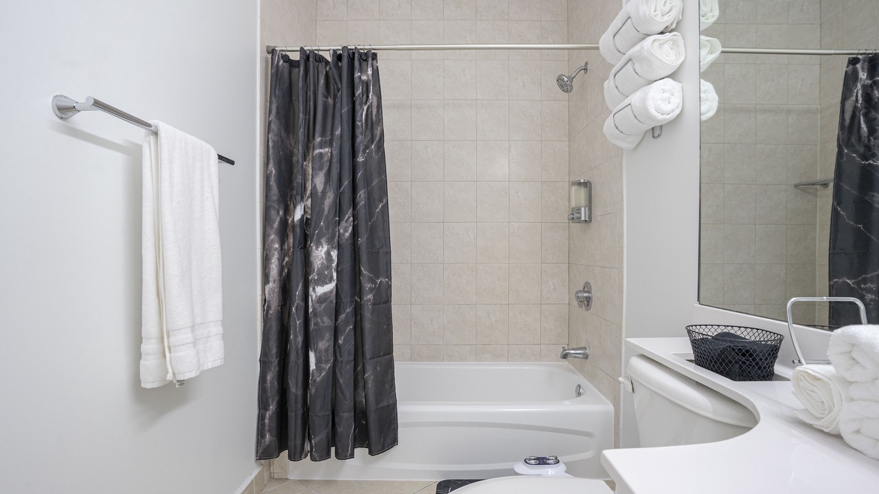 Photo of Bathroom in Coral Way