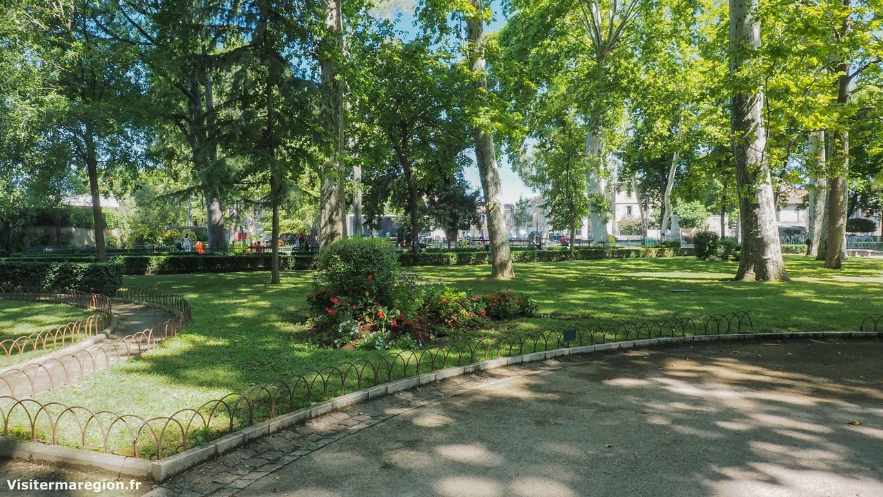 Photo of Outdoor in Lunel