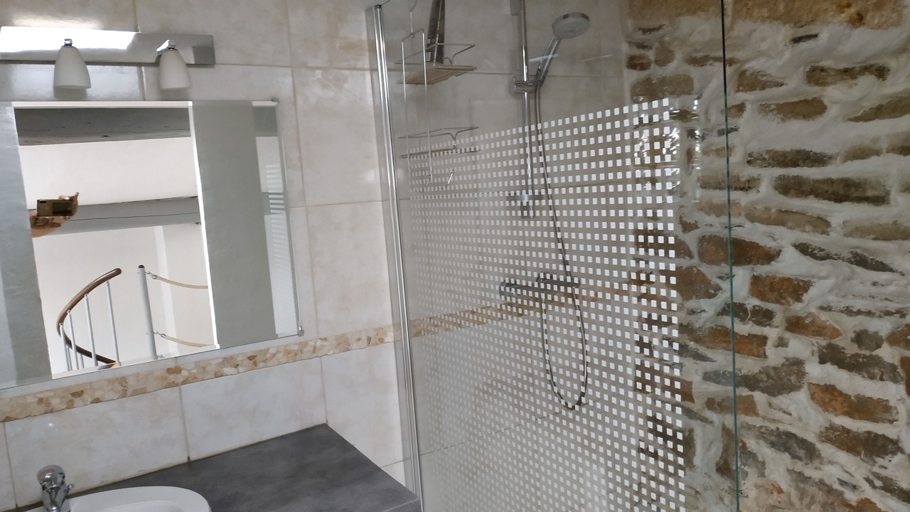 Photo of Bathroom in Lunel