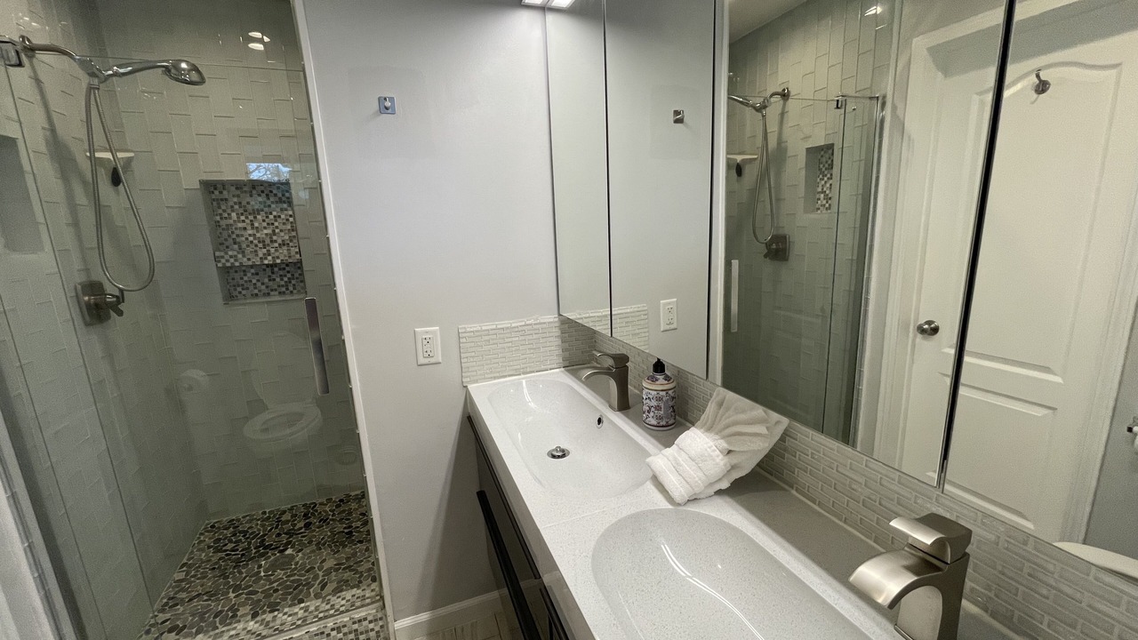 Photo of Bathroom in Canoga Park