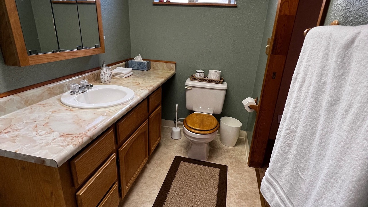 Photo of Bathroom in Willow Creek