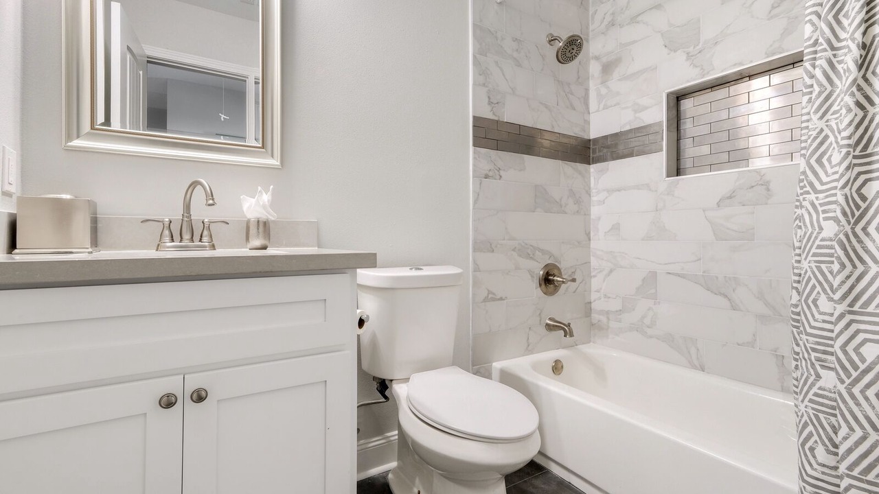 Photo of Bathroom in Seventh Ward