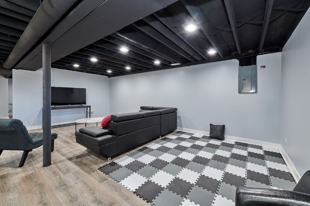 Photo of Livingroom in St. Charles