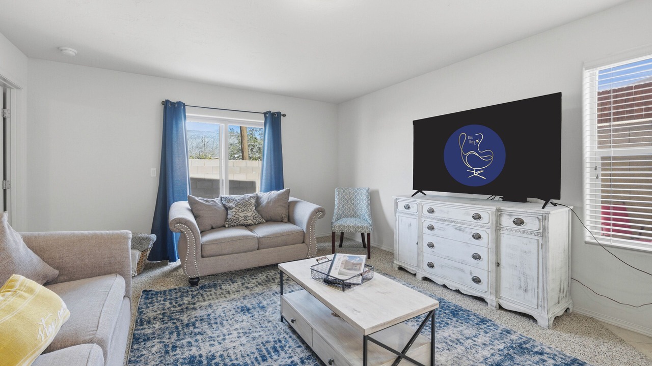 Photo of Livingroom in Alamogordo