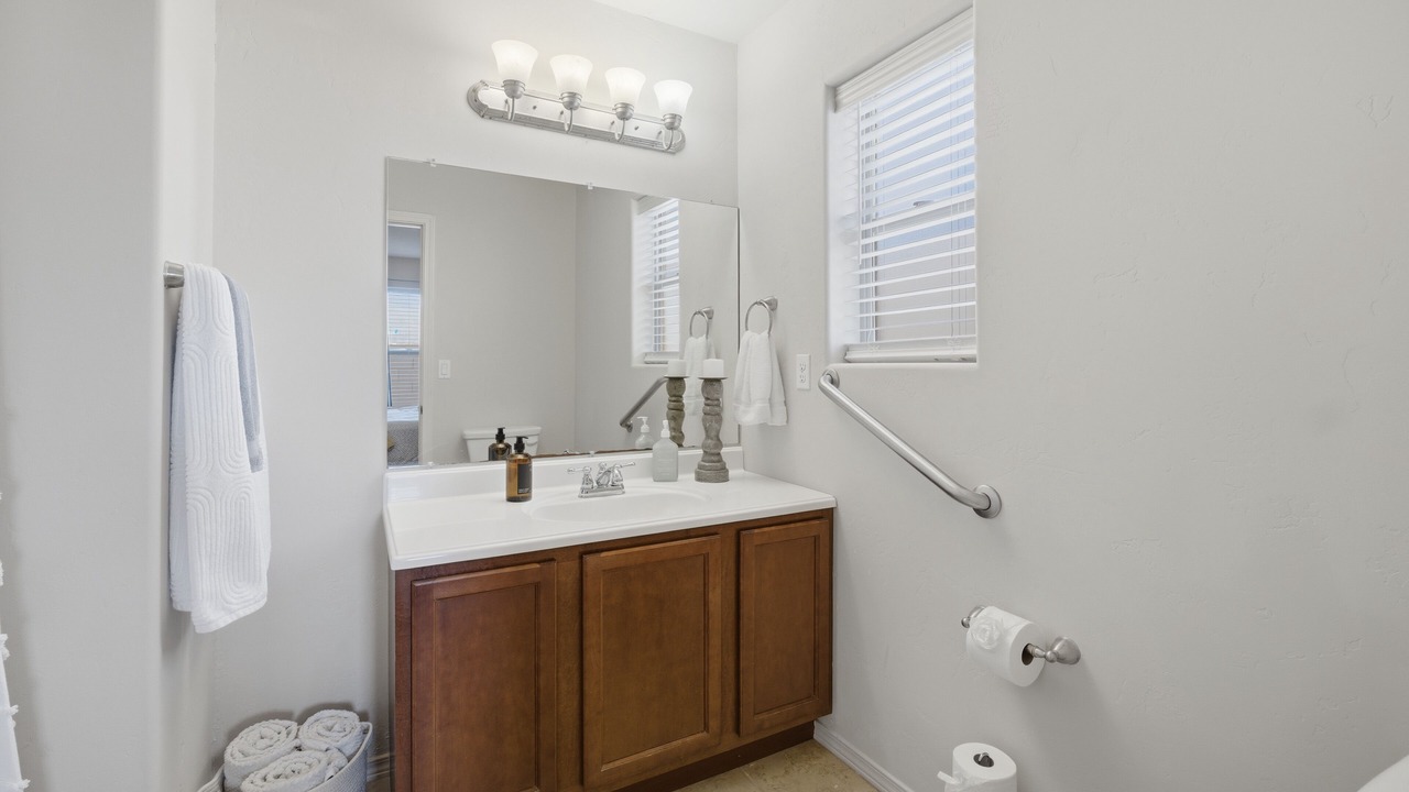 Photo of Bathroom in Alamogordo