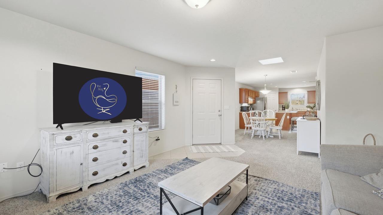 Photo of Livingroom in Alamogordo