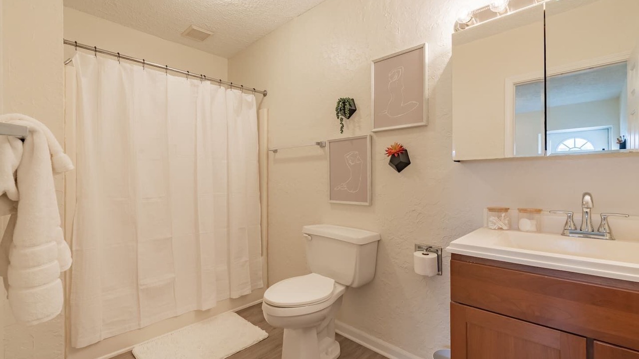 Photo of Bathroom in Marion