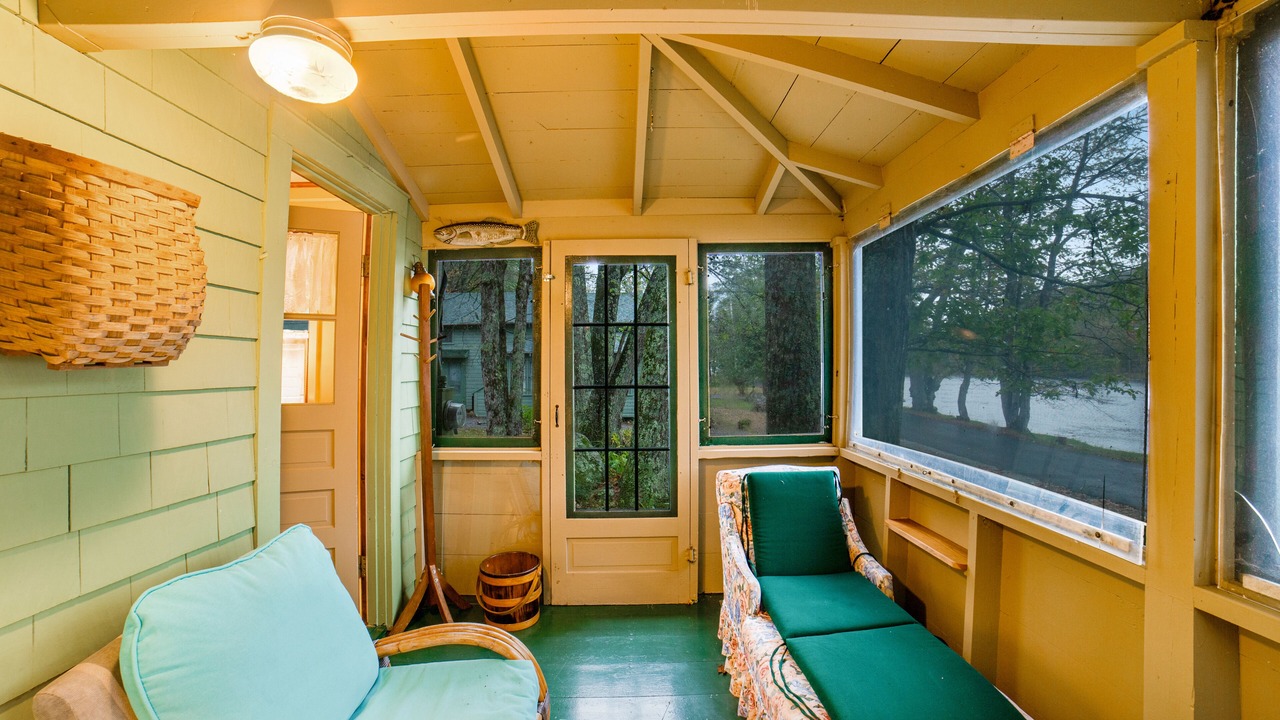 Photo of Livingroom in Chestertown