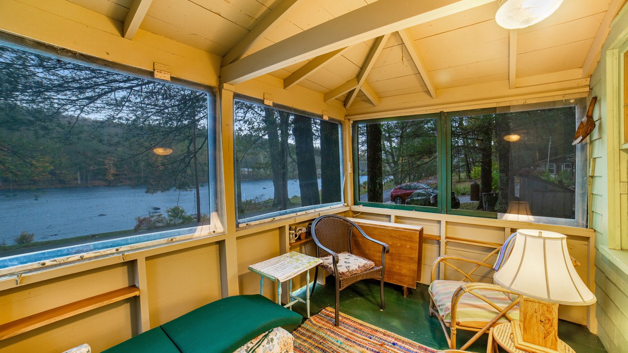 Photo of Livingroom in Chestertown