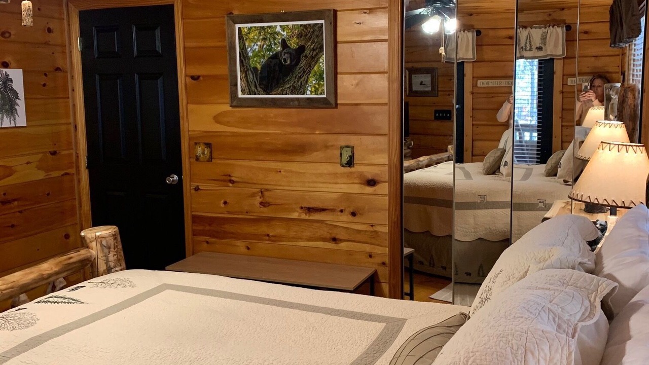 Photo of Bedroom in Murphy