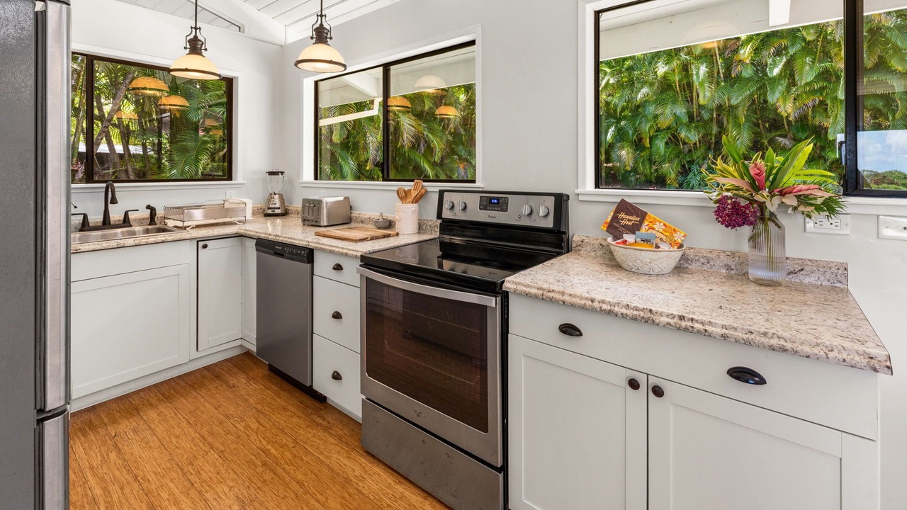 Photo of Others in Pauwela