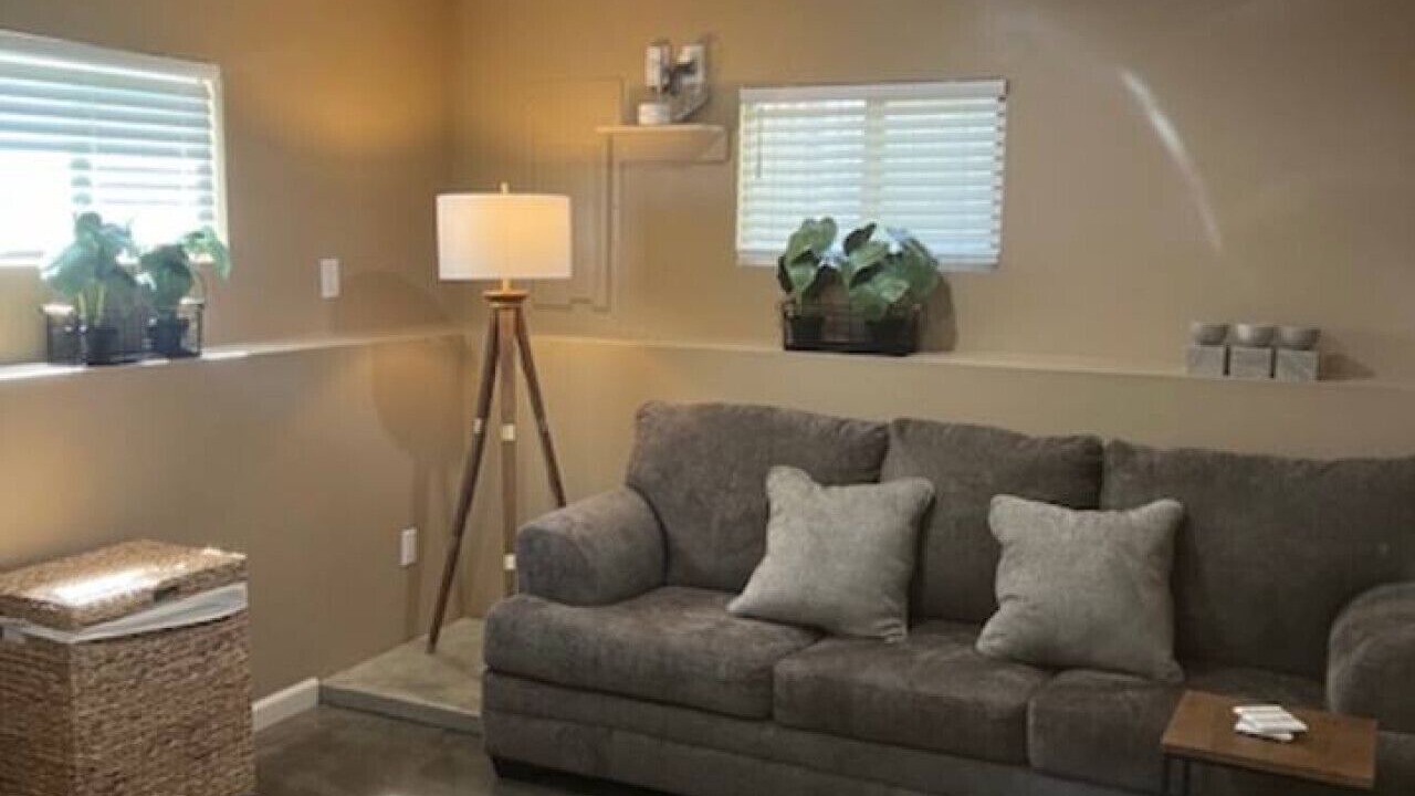 Photo of Livingroom in Overland Park