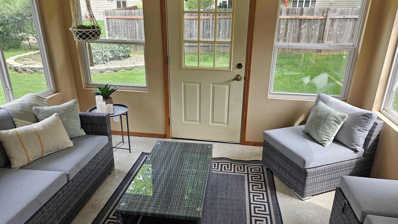 Photo of Livingroom in Sioux Falls
