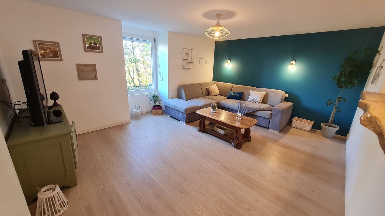 Photo of Livingroom in Changey