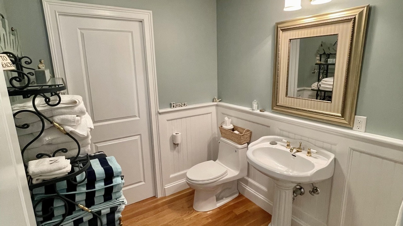 Photo of Bedroom in Katama