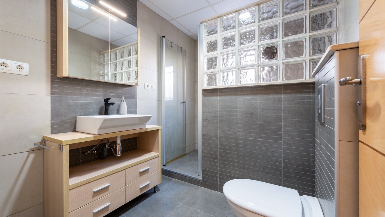 Photo of Bathroom in Miami Platja