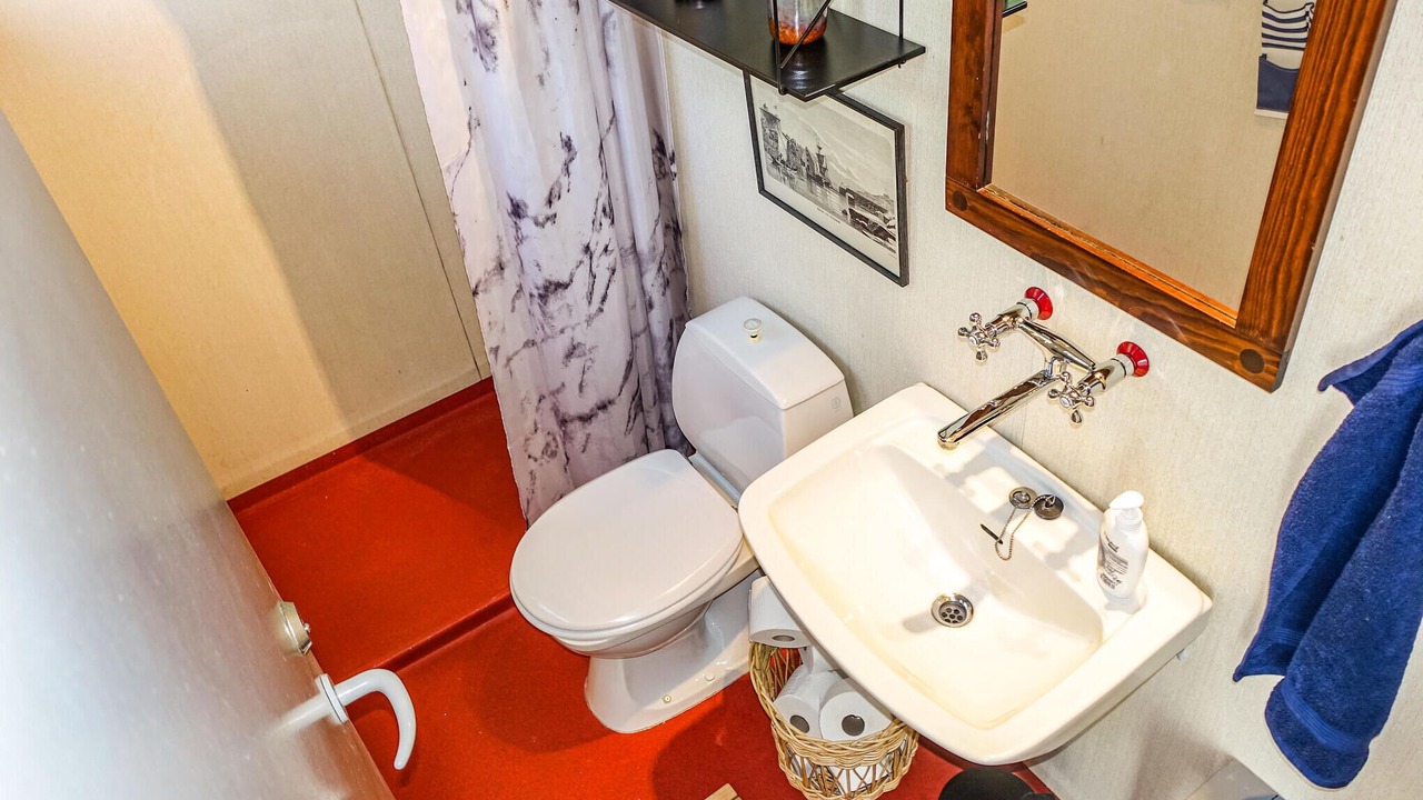 Photo of Bathroom in Balka