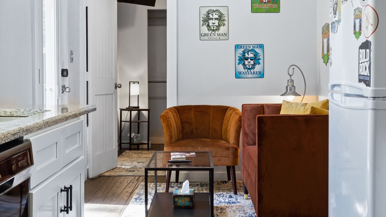 Photo of Livingroom in Hendersonville