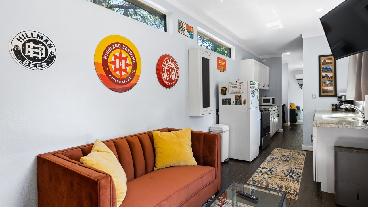Photo of Livingroom in Hendersonville