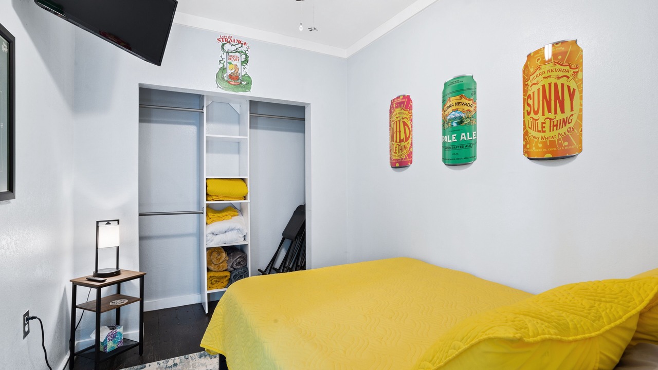 Photo of Bedroom in Hendersonville