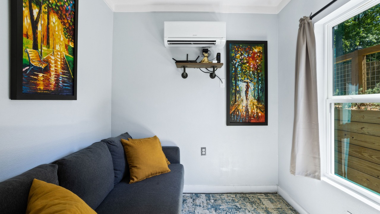 Photo of Livingroom in Hendersonville
