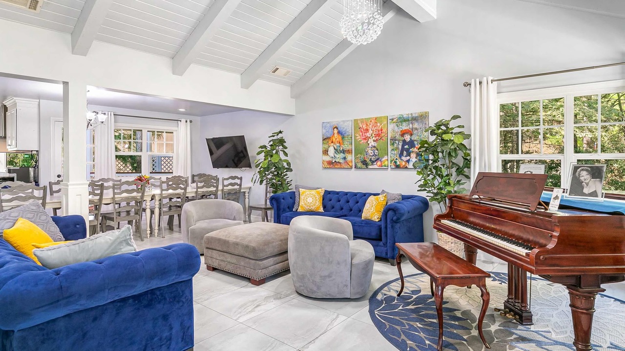 Photo of Others in Lake Arrowhead