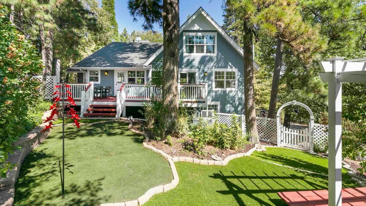Photo of Outdoor in Lake Arrowhead