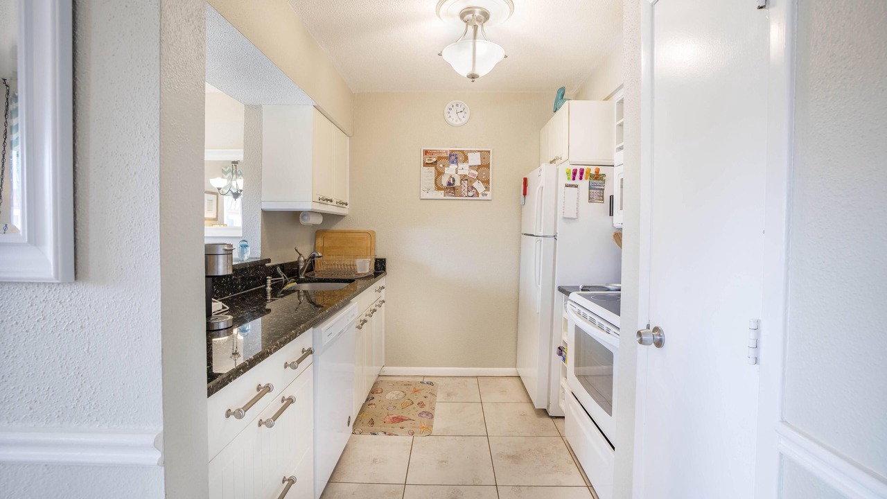 Photo of Kitchen in Clearwater-St. Pete Beaches
