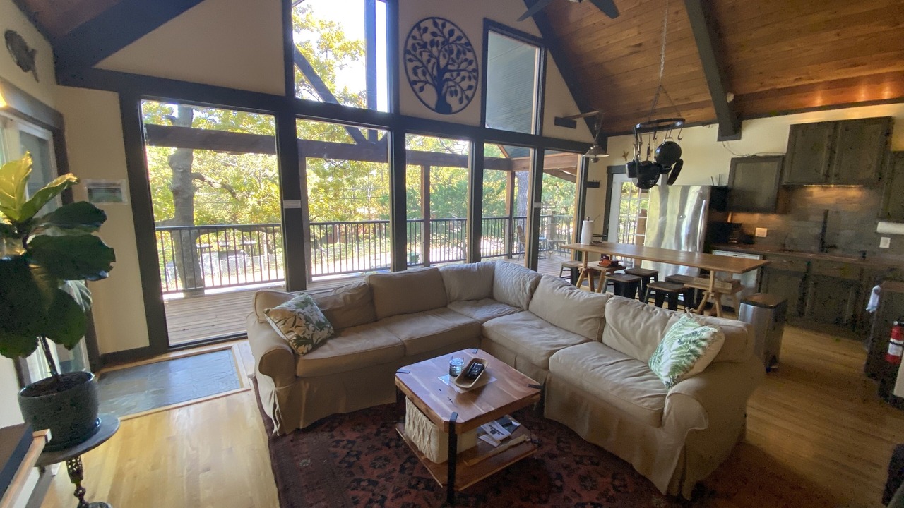 Photo of Livingroom in Pottsboro