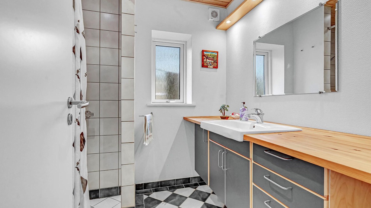 Photo of Bathroom in Ordrup