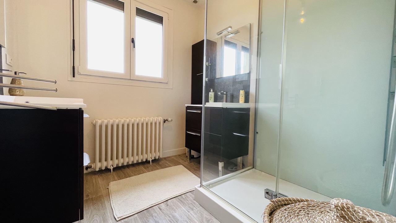 Photo of Bathroom in Cotentin Peninsula