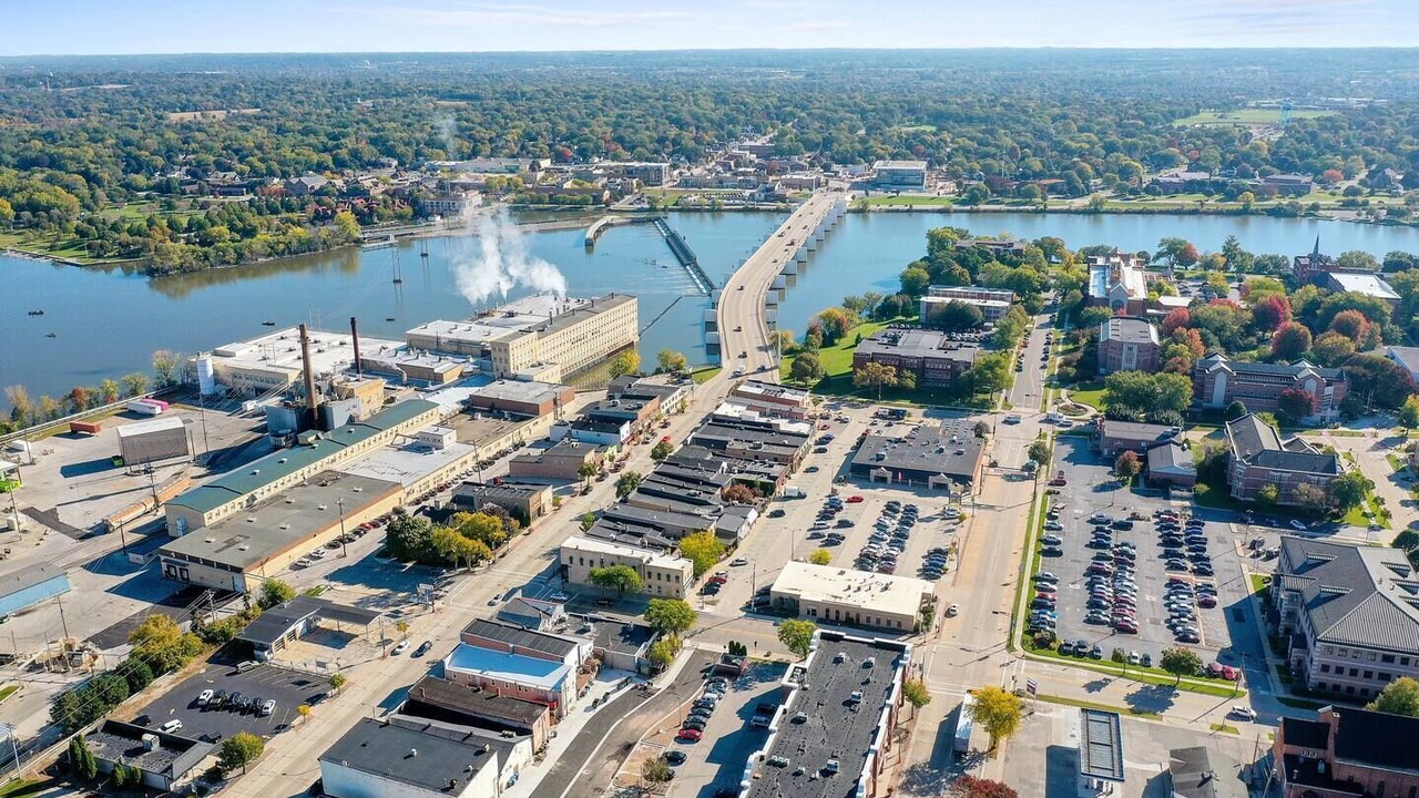 Photo of Others in De Pere