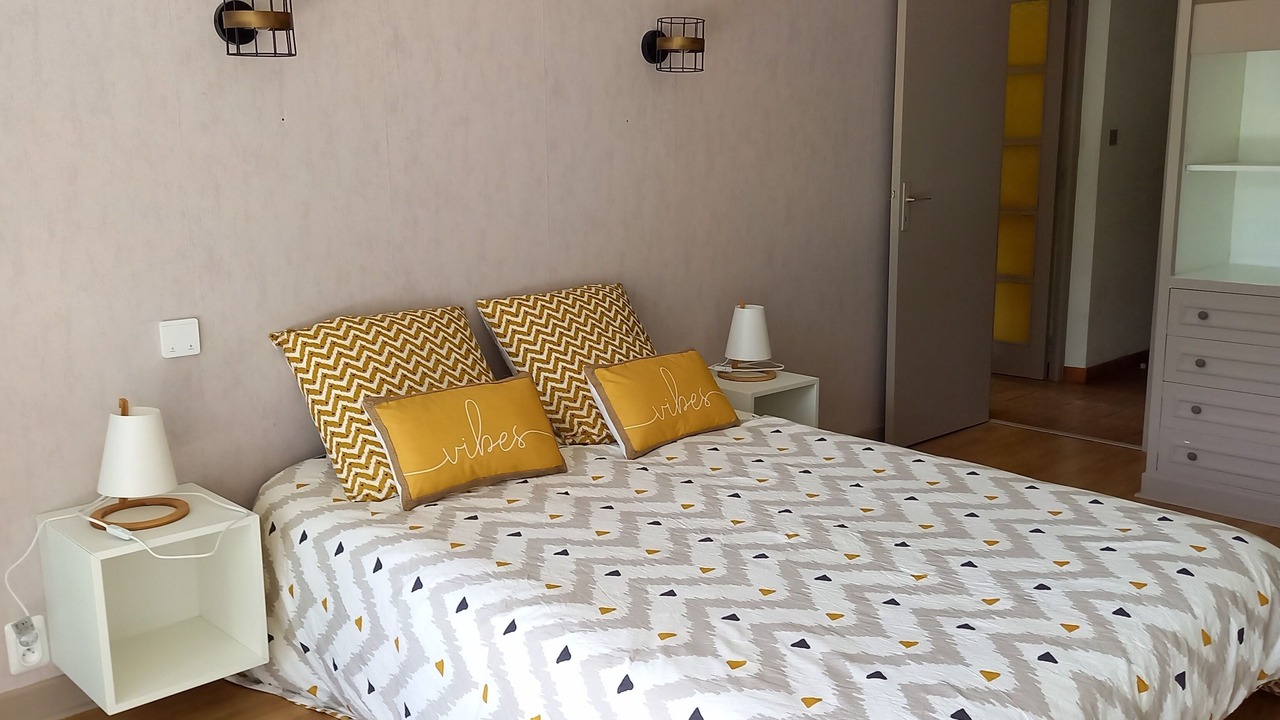 Photo of Bedroom in Bagneres-de-Bigorre