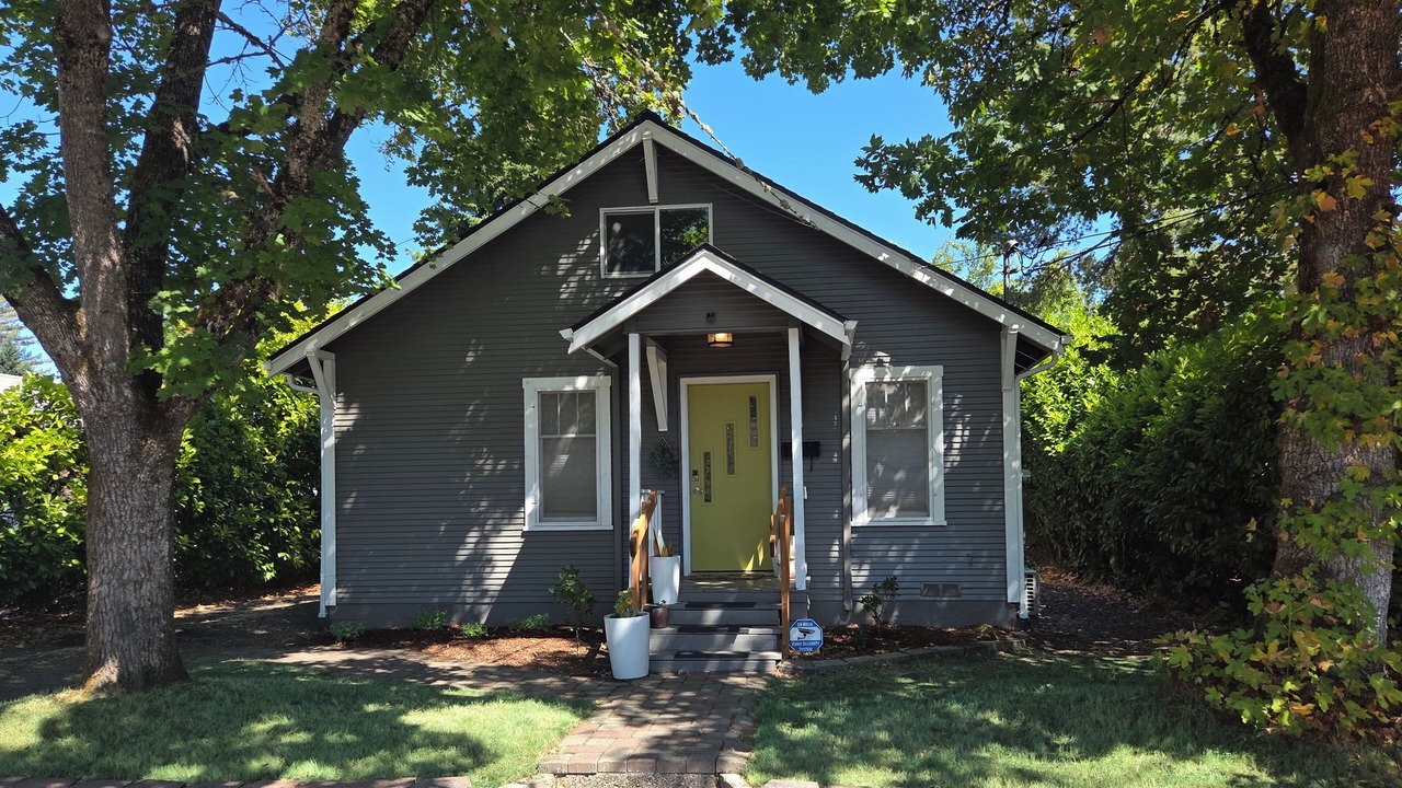 Photo of Outdoor in Roseburg