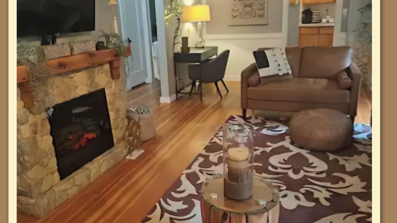 Photo of Livingroom in Roseburg