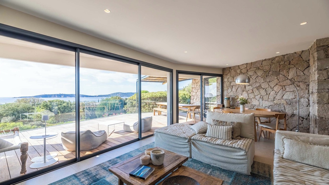 Photo of Livingroom in Cala Rossa