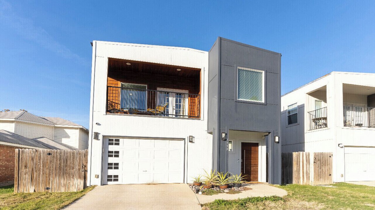 Photo of Outdoor in West Dallas